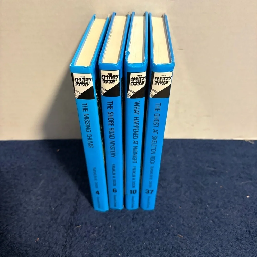 4 Glossy Cover Hardy Boys Mystery Story Books 4, 6, 10, 37 Franklin Dixon 2005